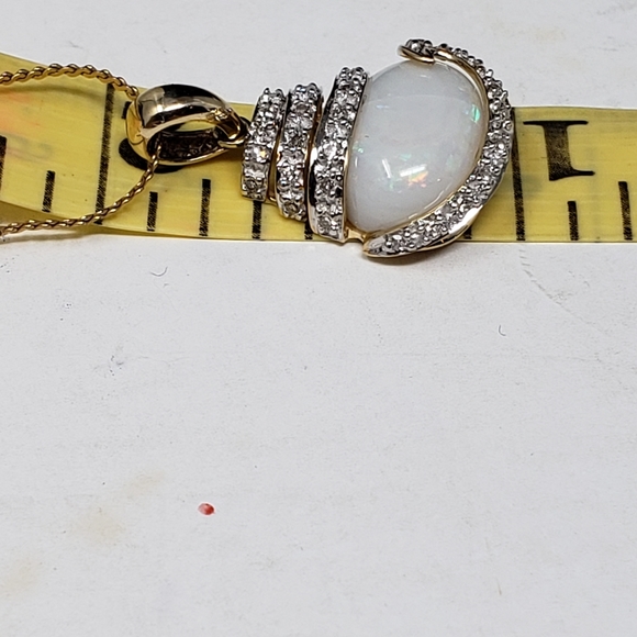 14k diamond and Australian white opal pendant - Picture 8 of 9